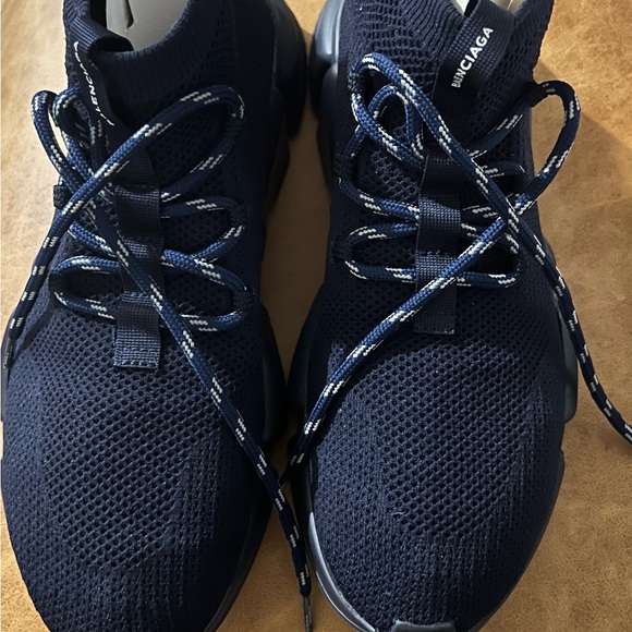 BALENCIAGA AUTHENTIC MEN'S SPEED LACE-UP RECYCLED KNIT SNEAKER IN NAVY. - Picture 9 of 9